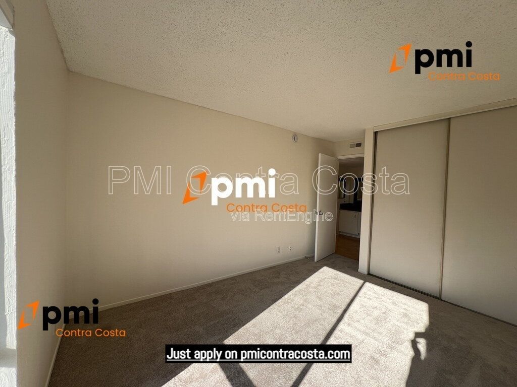 PMI Contra Costa Presents 460 N Civic Drive Apt 210, Walnut Creek, CA 94596 property image