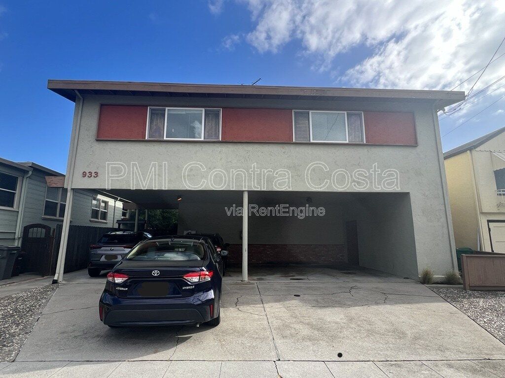 PMI Contra Costa Presents 933 Jackson Street APT C, Albany, CA 94706 property image